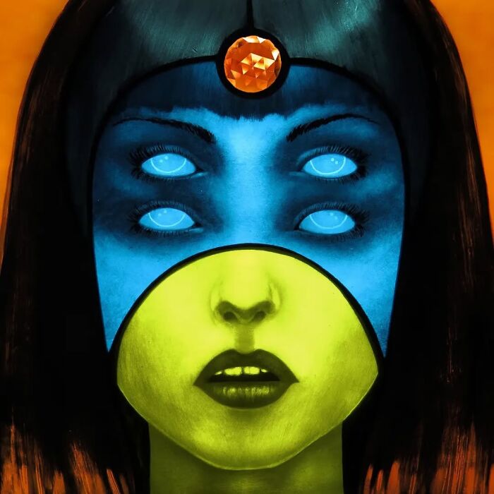 Artist Creates Stained Glass That Changes With The Light (30 Pics)