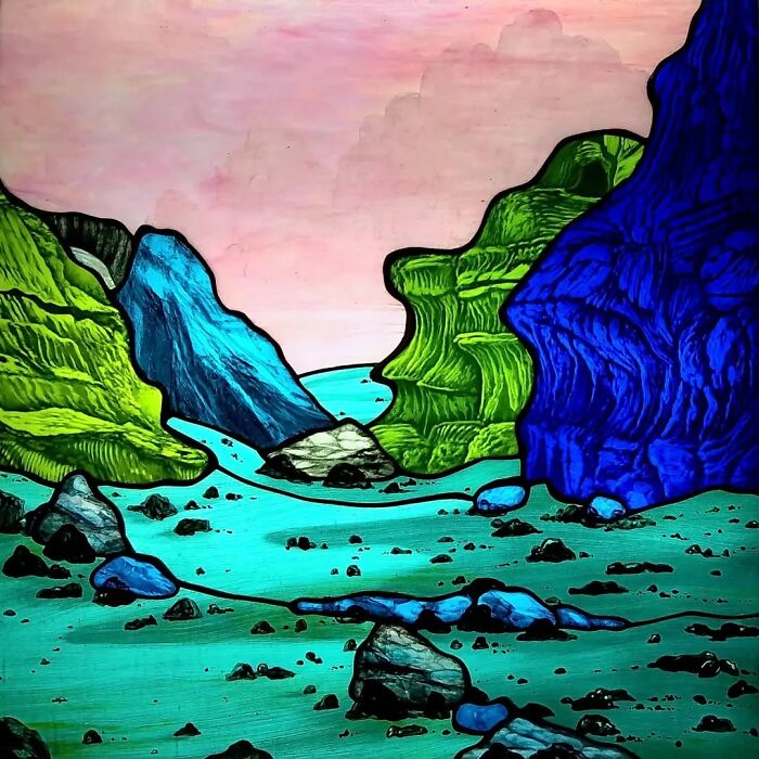 Artist Creates Stained Glass That Changes With The Light (30 Pics)