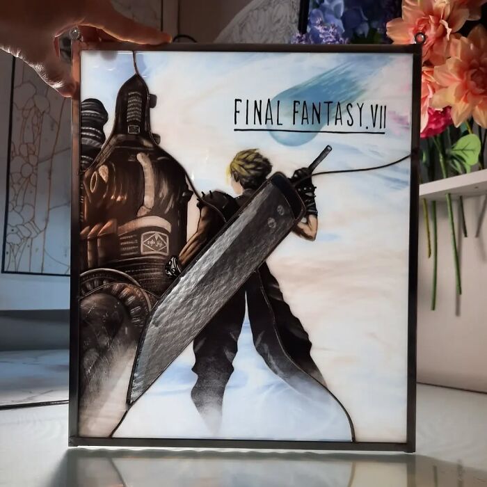 Artist Creates Stained Glass That Changes With The Light (30 Pics)