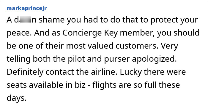 Ex-Vogue Editor Claims She Left First Class Cabin Full Of “White Middle Aged Men” Over Micro-Aggression Ex-Vogue Editor Claims She Left First Class Cabin Full Of “White Middle Aged Men” Over Micro-Aggression