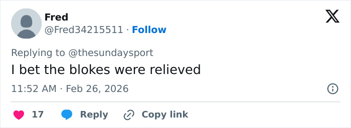 Ex-Vogue Editor Claims She Left First Class Cabin Full Of “White Middle Aged Men” Over Micro-Aggression Ex-Vogue Editor Claims She Left First Class Cabin Full Of “White Middle Aged Men” Over Micro-Aggression