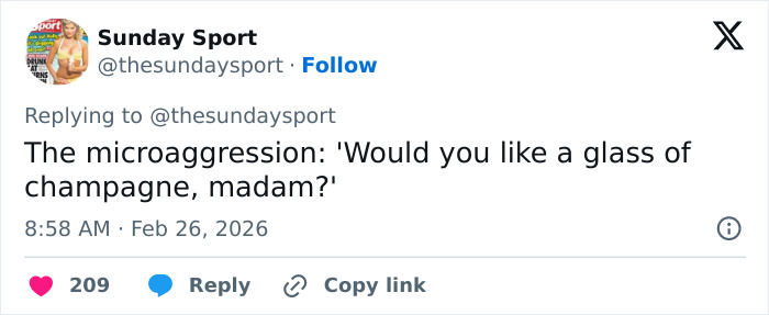 Ex-Vogue Editor Claims She Left First Class Cabin Full Of “White Middle Aged Men” Over Micro-Aggression Ex-Vogue Editor Claims She Left First Class Cabin Full Of “White Middle Aged Men” Over Micro-Aggression