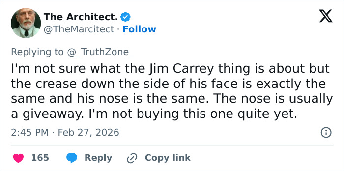 “Who The Hell Is That Guy?”: Fans Convinced Something Is Seriously Off In Viral Jim Carrey Footage “Who The Hell Is That Guy?”: Fans Convinced Something Is Seriously Off In Viral Jim Carrey Footage