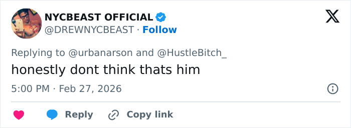 “Who The Hell Is That Guy?”: Fans Convinced Something Is Seriously Off In Viral Jim Carrey Footage “Who The Hell Is That Guy?”: Fans Convinced Something Is Seriously Off In Viral Jim Carrey Footage