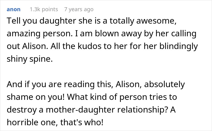 Sassy Teen Puts Grandma In Her Place In Front Of Entire Family, Makes Mom Proud Sassy Teen Puts Grandma In Her Place In Front Of Entire Family, Makes Mom Proud