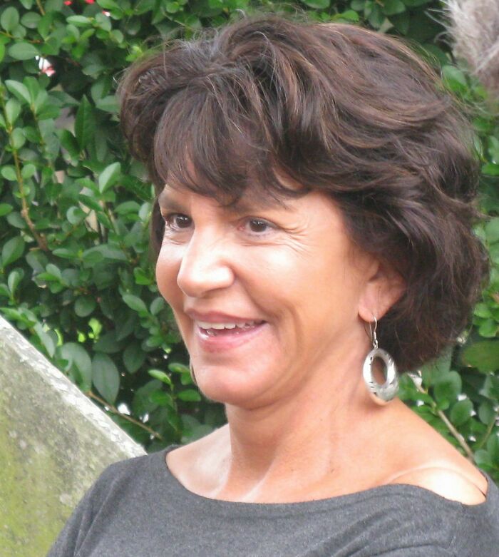 Mercedes Ruehl: Bio And Career Highlights