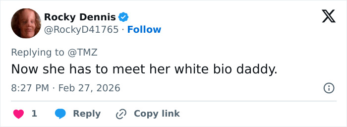 “Who Is The Biological Dad?”: Paris Jackson Under Fan Scrutiny After Her Reunion With Mom Debbie Rowe “Who Is The Biological Dad?”: Paris Jackson Under Fan Scrutiny After Her Reunion With Mom Debbie Rowe