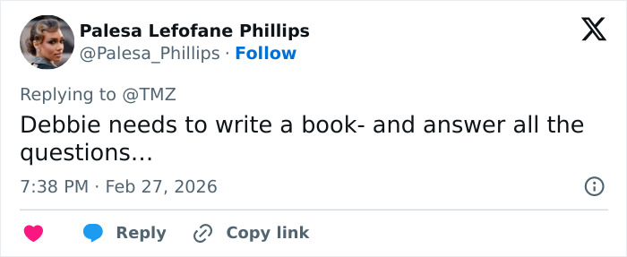 “Who Is The Biological Dad?”: Paris Jackson Under Fan Scrutiny After Her Reunion With Mom Debbie Rowe “Who Is The Biological Dad?”: Paris Jackson Under Fan Scrutiny After Her Reunion With Mom Debbie Rowe
