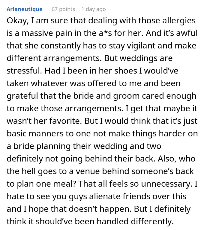 Woman Doesn’t Want A Vegetarian Meal At Friend’s Wedding, Secretly Contacts The Caterers Woman Doesn’t Want A Vegetarian Meal At Friend’s Wedding, Secretly Contacts The Caterers