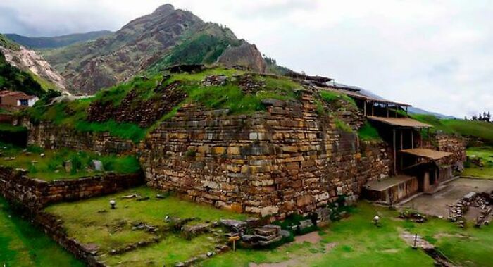 38 Times Archaeologists Dug Up Something Truly Terrifying And Creepy 38 Times Archaeologists Dug Up Something Truly Terrifying And Creepy