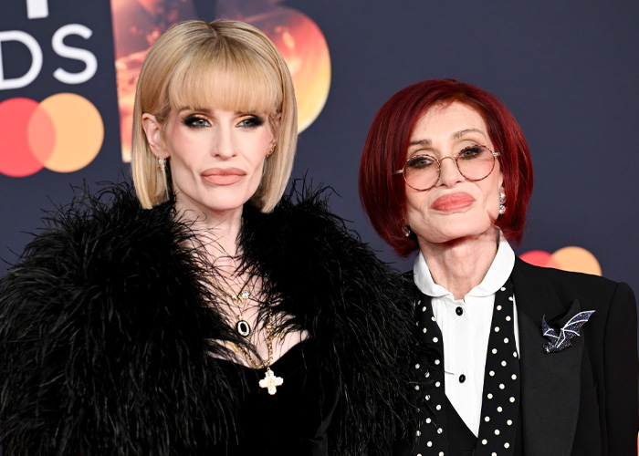 Fans Accuse Kelly Osbourne Of Buccal Fat Removal As Her Brit Awards Look Goes Viral