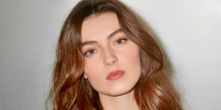 Actress Anamaria Vartolomei