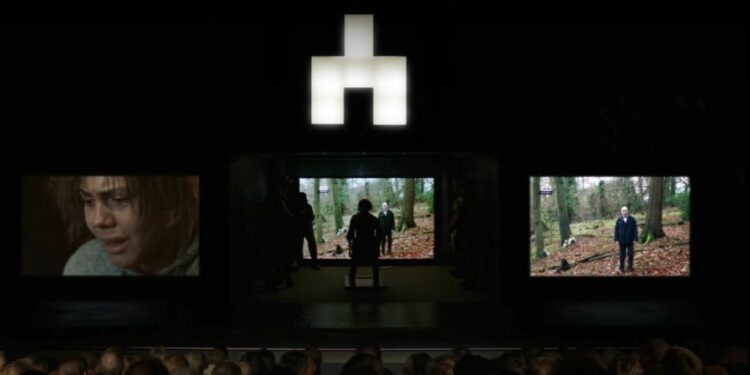 A scene form episode of Black Mirror titled White Bear