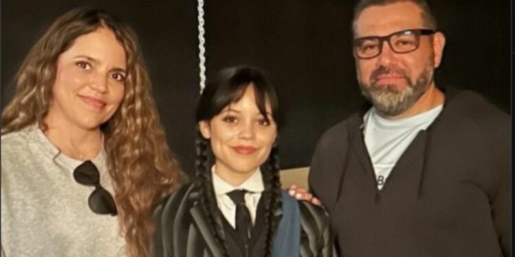 Jenna Ortega with her father and mother