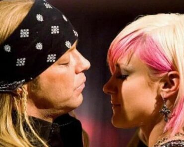 Jes Rickleff on right and Bret Michael on left