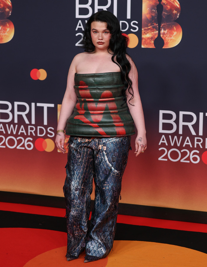 “Oil Container”: Fans Hilariously Roast Lola Young’s Outfit On The Brit Awards 2026 Red Carpet