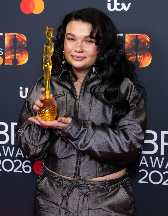 “Oil Container”: Fans Hilariously Roast Lola Young’s Outfit On The Brit Awards 2026 Red Carpet