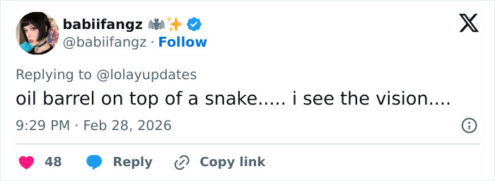 “Oil Container”: Fans Hilariously Roast Lola Young’s Outfit On The Brit Awards 2026 Red Carpet