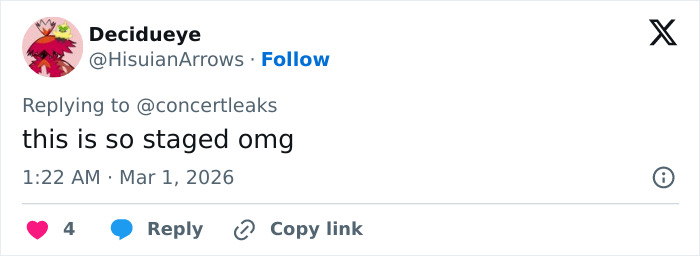 Chaos At Brit Awards As Singer Gets Pushed Off Stage Mid Performance In Viral Video Chaos At Brit Awards As Singer Gets Pushed Off Stage Mid Performance In Viral Video