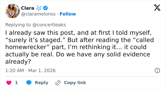 Chaos At Brit Awards As Singer Gets Pushed Off Stage Mid Performance In Viral Video Chaos At Brit Awards As Singer Gets Pushed Off Stage Mid Performance In Viral Video