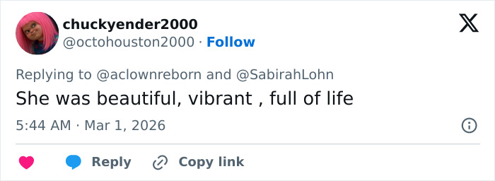 Kelly Osbourne Fires Back At ‘Cruel’ Trolls With Scathing Post After Brit Awards Look Goes Viral Kelly Osbourne Fires Back At ‘Cruel’ Trolls With Scathing Post After Brit Awards Look Goes Viral