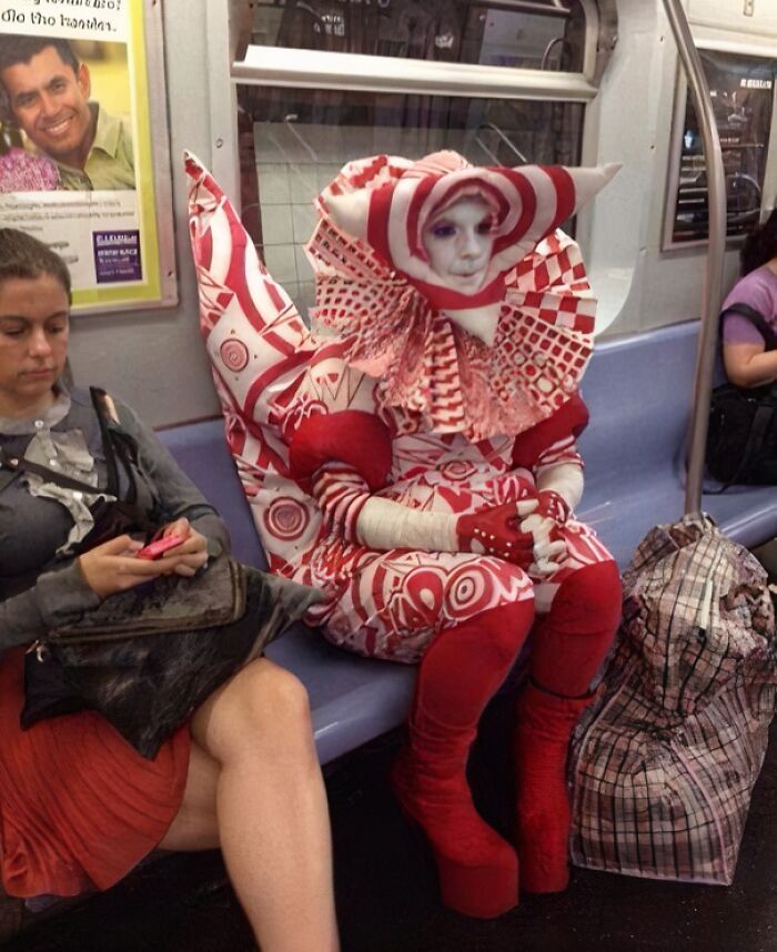 &ldquo;Only In A NYC Subway&rdquo;: 51 Weird Moments On The Subway That Quickly Went Off The Rails (New Pics)