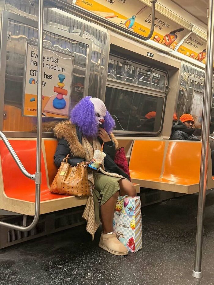 &ldquo;Only In A NYC Subway&rdquo;: 51 Weird Moments On The Subway That Quickly Went Off The Rails (New Pics)