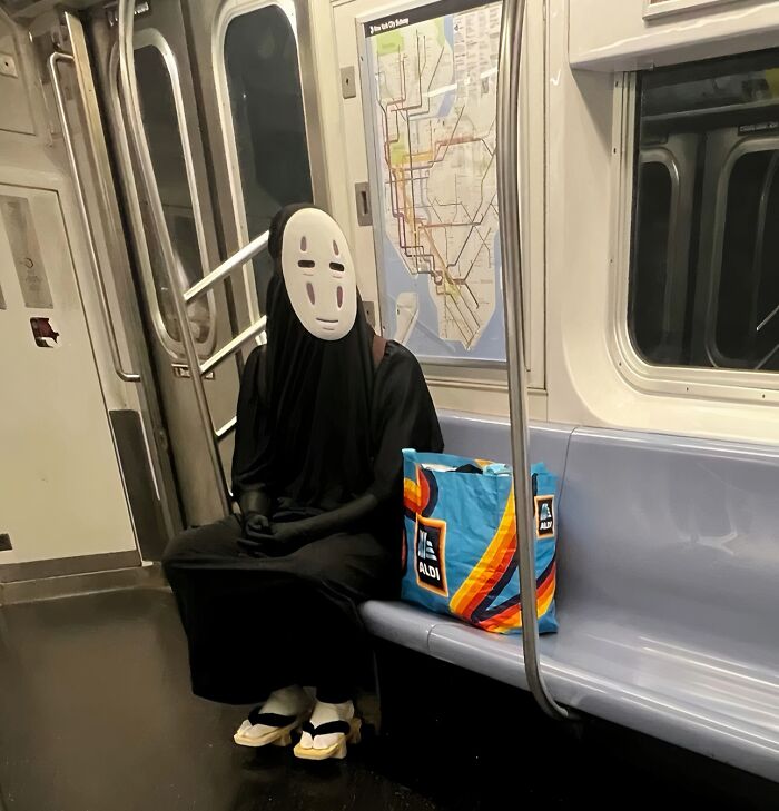 &ldquo;Only In A NYC Subway&rdquo;: 51 Weird Moments On The Subway That Quickly Went Off The Rails (New Pics)
