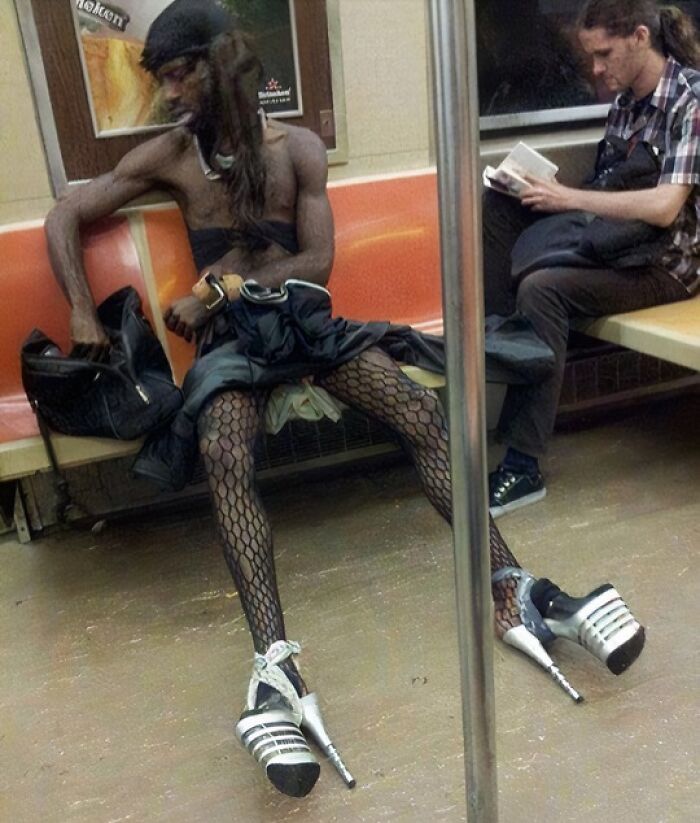 &ldquo;Only In A NYC Subway&rdquo;: 51 Weird Moments On The Subway That Quickly Went Off The Rails (New Pics)
