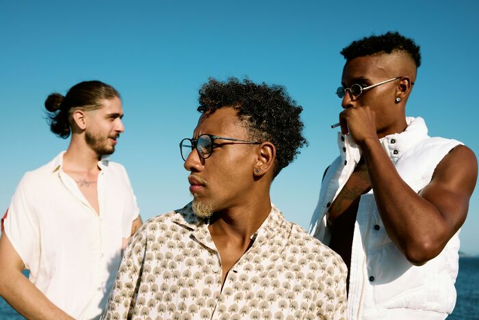 63 Shocking Stories Of How Friendships Ended Without Even Starting