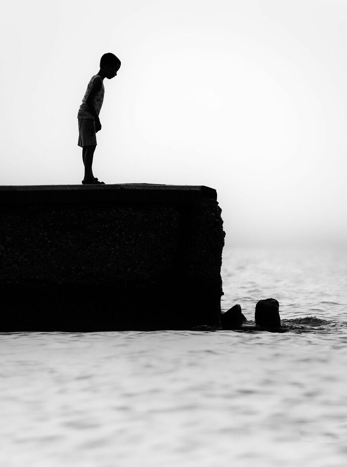 Serbian Photographer Martin Kocjan Creates Clean, Minimalist Frames With Light, Shadow, And Contrast (44 Pics)