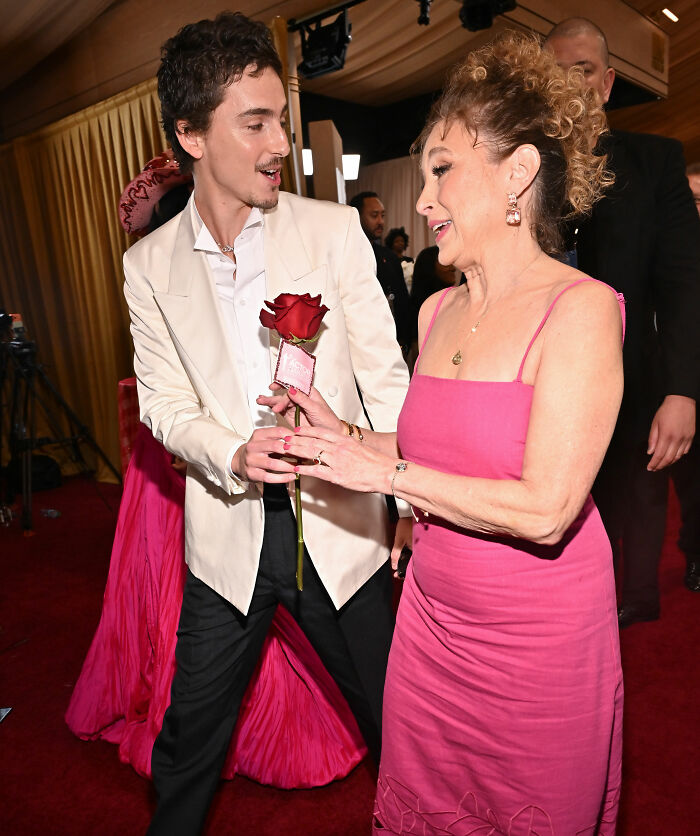“He’s Trying To Hide Her”: Timoth&eacute;e Chalamet’s Date To The Actor Awards Reignites Wild Theories