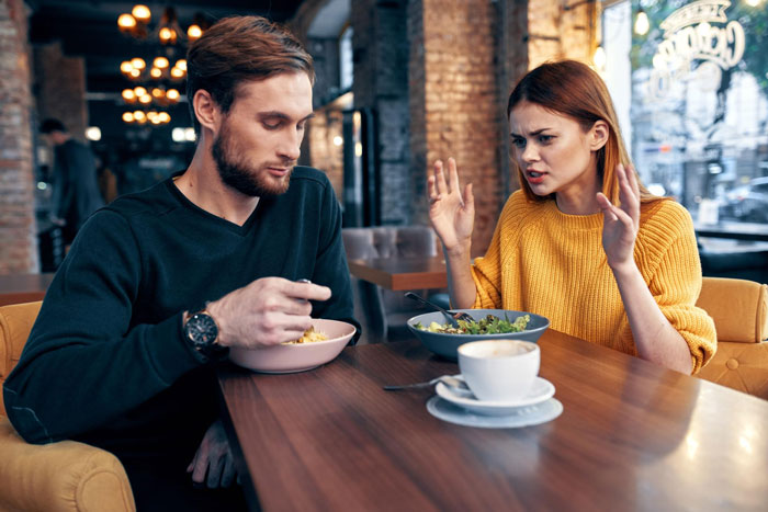 Guy Pays 50% For Meals And Groceries, GF Annoyed That He Hogs Up Her Share Of The Food As Well