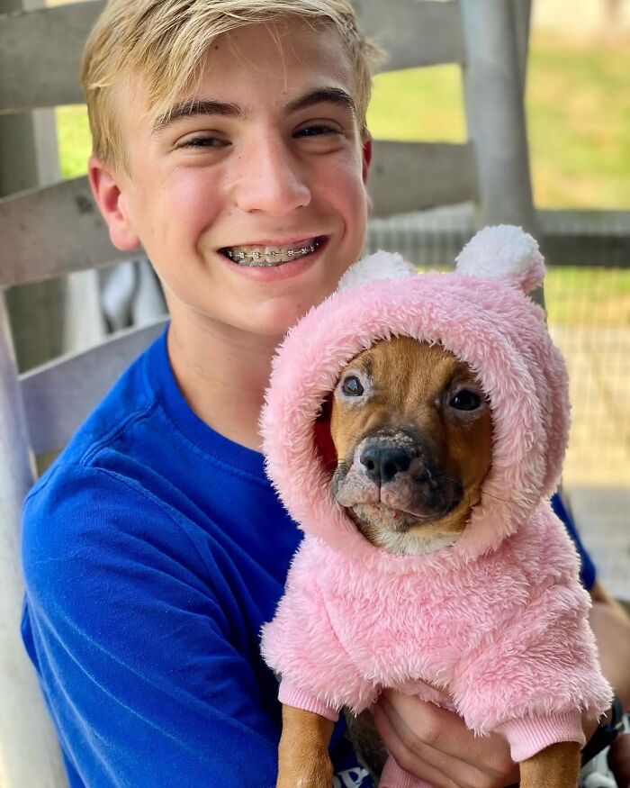 This 14-Year-Old Has Helped Save Over 5,000 Shelter Dogs (30 Pics)