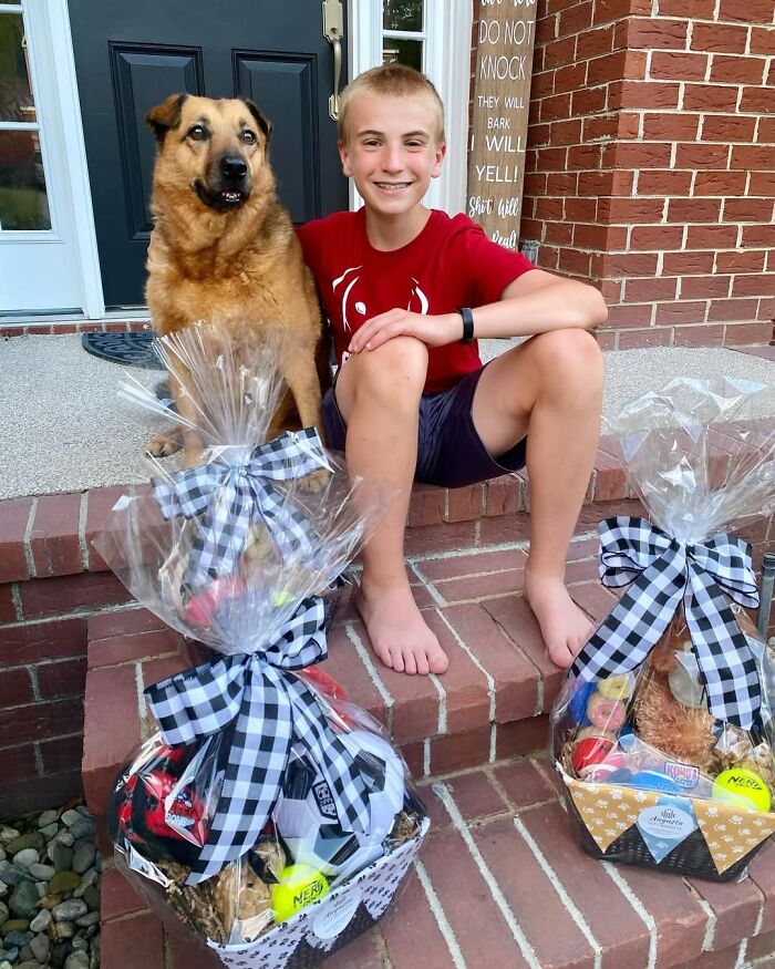 This 14-Year-Old Has Helped Save Over 5,000 Shelter Dogs (30 Pics)