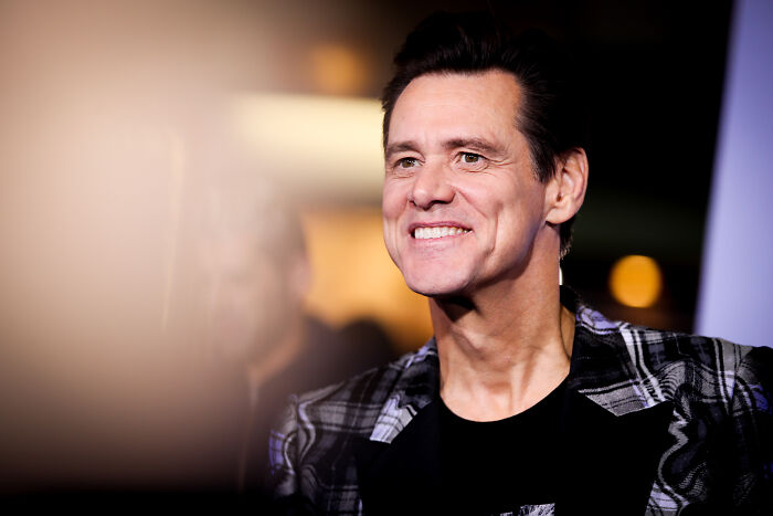 C&eacute;sar Awards Breaks Silence On Jim Carrey Conspiracy Theory As Drag Queen Claims He Posed As Him