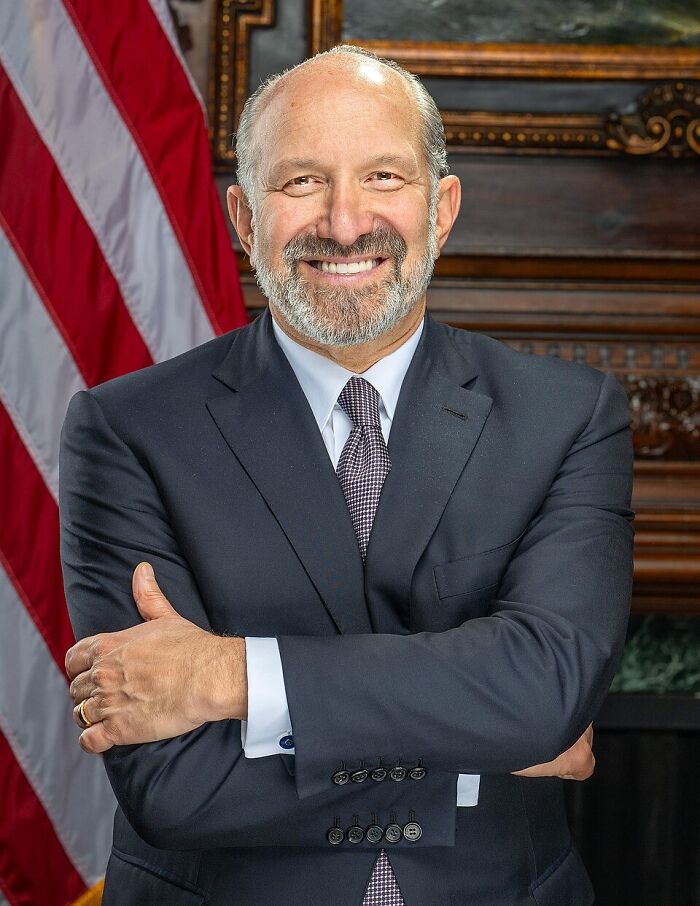 39 People Share The Most Interesting Rabbit Holes They’ve Ever Been Down 39 People Share The Most Interesting Rabbit Holes They’ve Ever Been Down