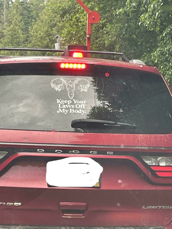 55 Times People Spotted The Most Hilarious And Unhinged Bumper Stickers Ever (New Pics)