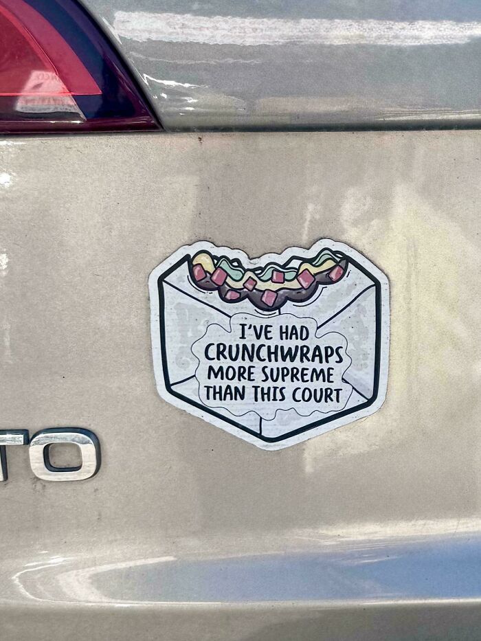55 Times People Spotted The Most Hilarious And Unhinged Bumper Stickers Ever (New Pics)