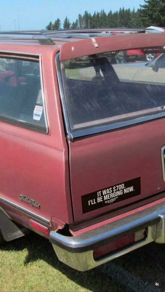 55 Times People Spotted The Most Hilarious And Unhinged Bumper Stickers Ever (New Pics)