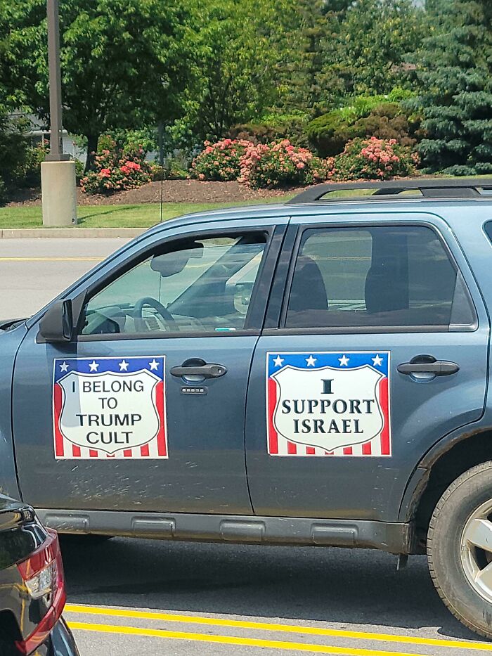 55 Times People Spotted The Most Hilarious And Unhinged Bumper Stickers Ever (New Pics)