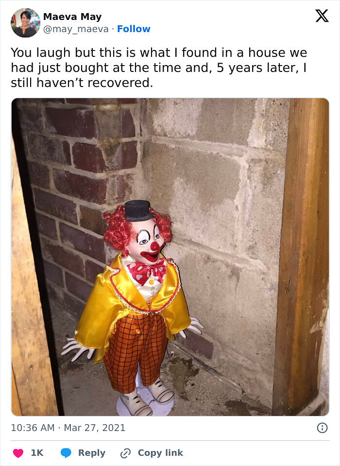 People Are Rethinking Their Decision To Move After Finding These 39 Creepy Things In Their New Homes (New Pics)