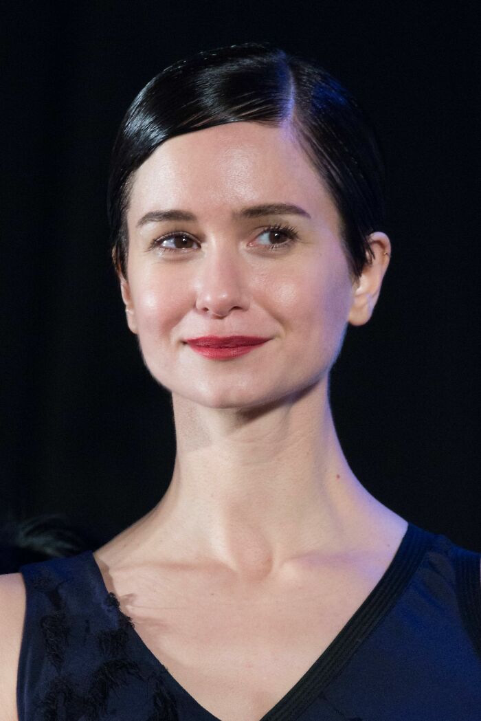 Katherine Waterston: Bio And Career Highlights Katherine Waterston: Bio And Career Highlights