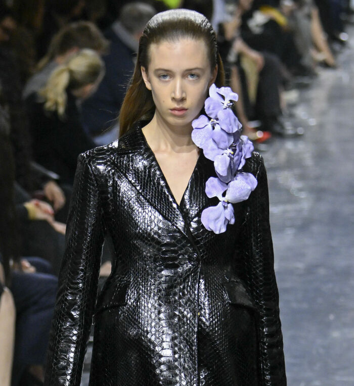 “Just Stomping Around”: Nicole Kidman’s Nepo Baby Daughter Brutally Roasted For Runway Walk