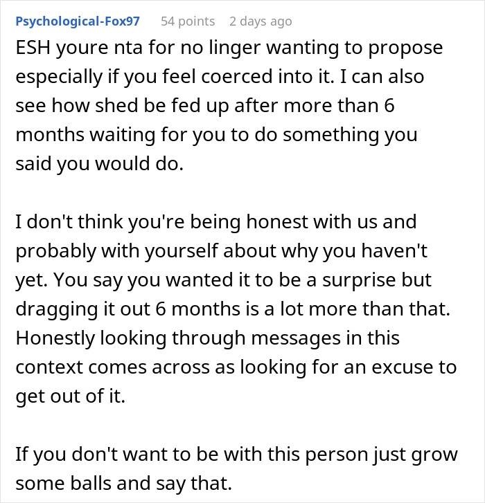 “A Way To Control Her”: Guy Refuses To Propose To His Girlfriend After He Said He Would, Explains Why “A Way To Control Her”: Guy Refuses To Propose To His Girlfriend After He Said He Would, Explains Why