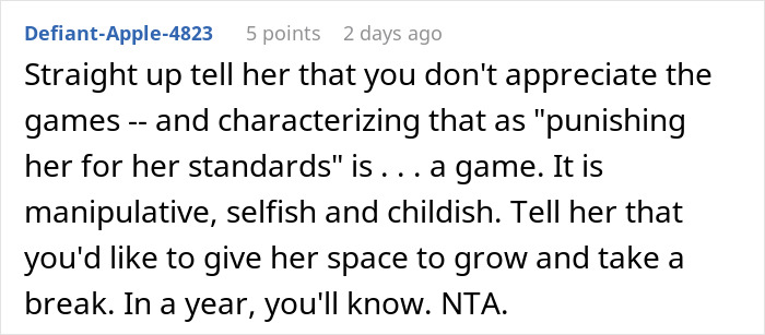 “A Way To Control Her”: Guy Refuses To Propose To His Girlfriend After He Said He Would, Explains Why “A Way To Control Her”: Guy Refuses To Propose To His Girlfriend After He Said He Would, Explains Why