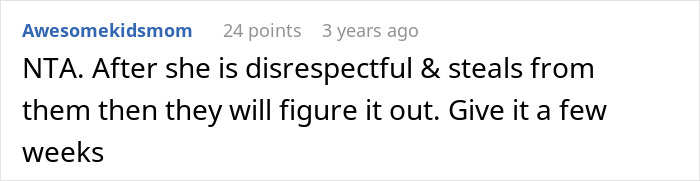 Woman Kicks Out Oldest Daughter After She Sells Family Heirlooms That She Didn’t Even Inherit Woman Kicks Out Oldest Daughter After She Sells Family Heirlooms That She Didn’t Even Inherit