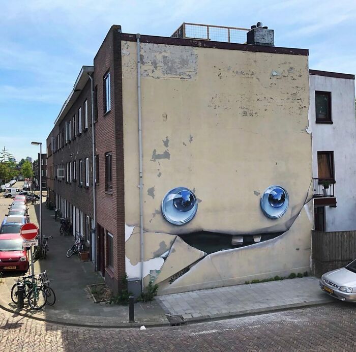 45 Brilliant Street Art Finds Shared By This Instagram Page