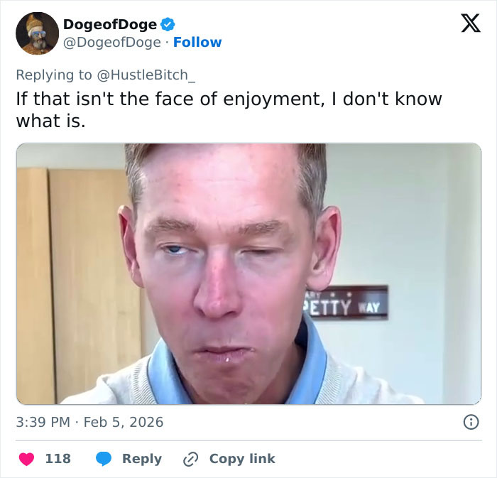 20 Most Hilarious Reactions After Video Of McDonald’s CEO Tasting Burger Went Viral In Worst Way 20 Most Hilarious Reactions After Video Of McDonald’s CEO Tasting Burger Went Viral In Worst Way