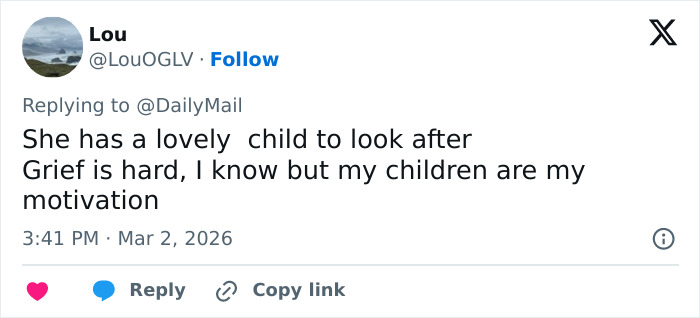 “Dealing With A Lot”: How Kelly Osbourne’s Friends Are Reacting To Her Dramatic Weight Loss “Dealing With A Lot”: How Kelly Osbourne’s Friends Are Reacting To Her Dramatic Weight Loss